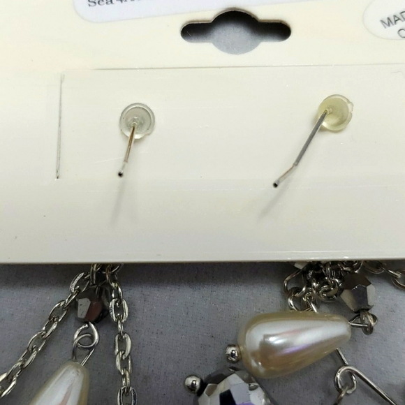 ALI KHAN DROP EARRINGS PEARL AND SILVER - Picture 4 of 4